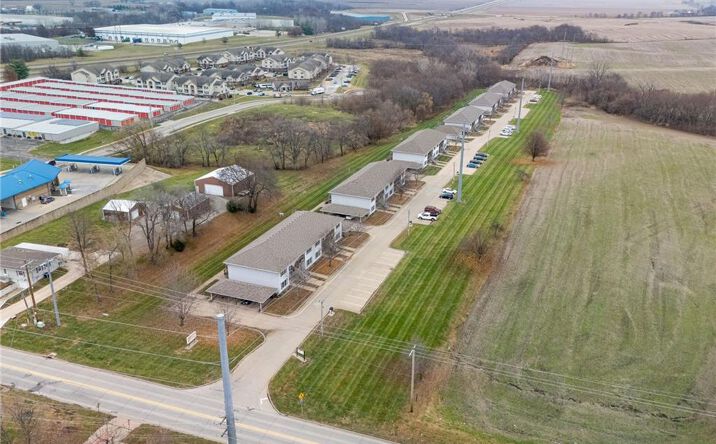 Pictures of Special Purpose property located at 2301 S Riverside Rd, Saint Joseph, MO 64507 for sales - image #1