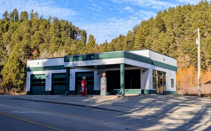 Pictures of Retail property located at 308 Cliff Street, Deadwood, SD 57732 for sales - image #1