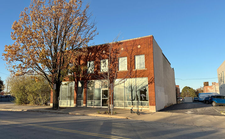 Pictures of Office property located at 1018 Adams St, Toledo, OH 43604 for sales - image #1
