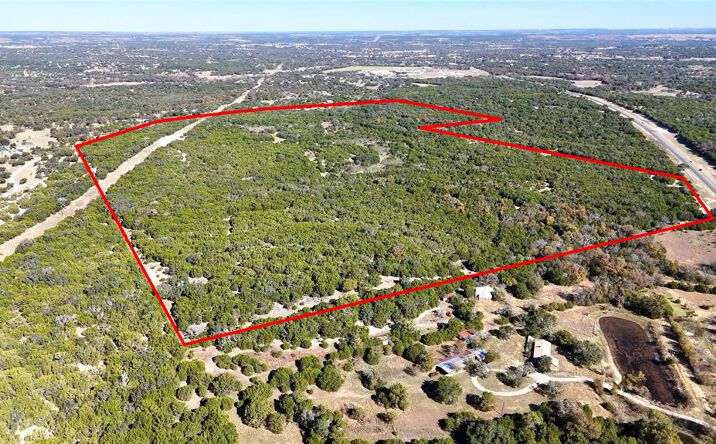 Pictures of Land property located at TBD 281 Highway, Lampasas, TX 76550 for sales - image #1