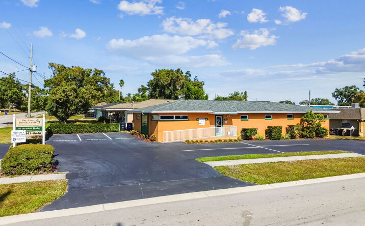 Pictures of Office property located at 321 S Lincoln Ave, Clearwater, FL 33756 for sales - image #1
