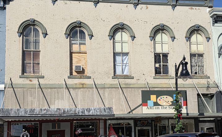 Pictures of Mixed Use, Multifamily, Retail property located at 112-114 E Washington Street, Greensburg, IN 47240 for sales - image #1
