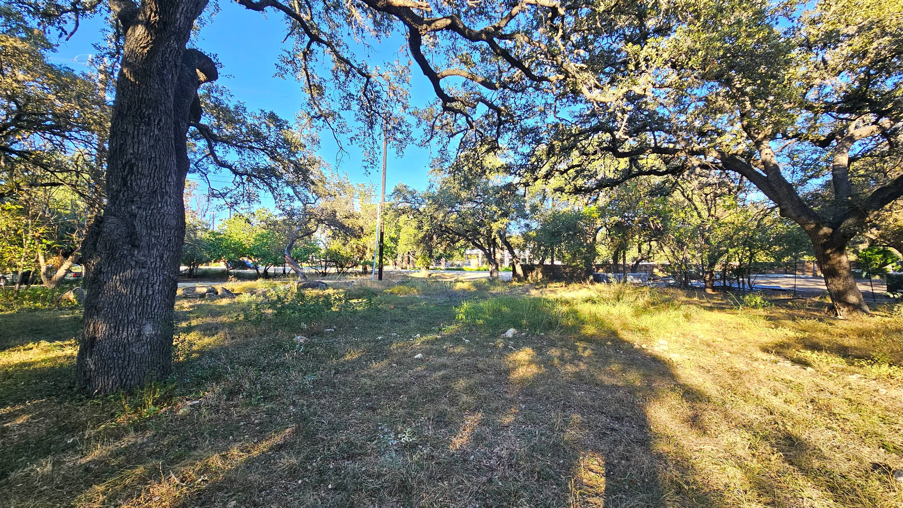 N Loop Rd Tree Texas 210 E North Loop Rd, San Antonio, TX 78216 | Crexi.com