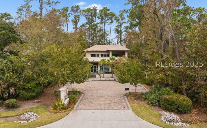 Pictures of Office property located at 34 New Orleans Road, Hilton Head Island, SC 29928 for sales - image #1