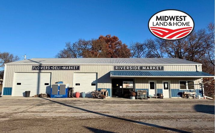 Pictures of Office property located at 203 West 5th Street, Blue Rapids, KS 66411 for sales - image #1