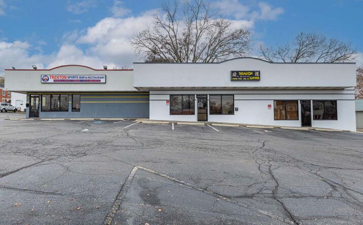 Pictures of Retail property located at 4-12 E State Street, Trenton, OH 45067 for sales - image #1