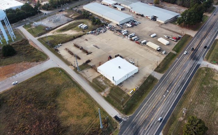 Pictures of Industrial property located at 3013 N Jackson St, Jacksonville, TX 75766 for sales - image #1
