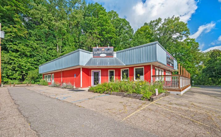 Pictures of Business for Sale, Retail property located at 15212 Red Bud Trail N, Buchanan, MI 49107 for sales - image #1