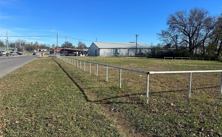 Pictures of Land property located at 806 E 13th Street, Okmulgee, OK 74447 for sales - image #1