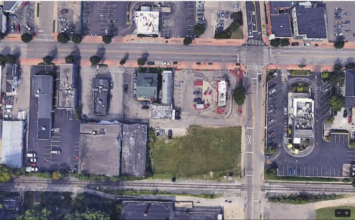 Pictures of Land property located at 8852 Reading Rd, Cincinnati, OH 45215 for sales - image #1