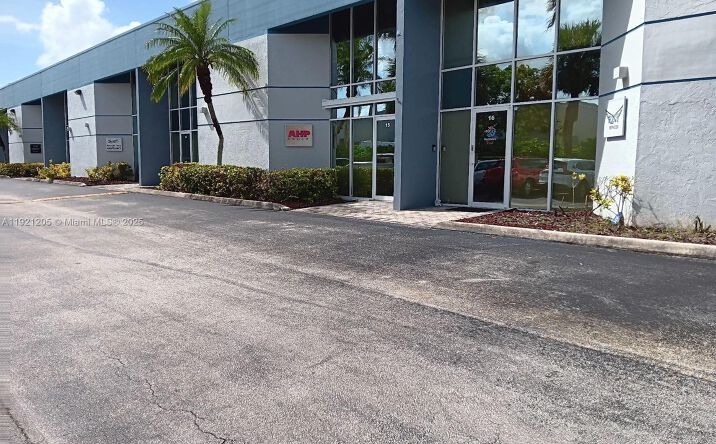 Pictures of Industrial property located at 16155 SW 117th Ave # 15, Miami, FL 33177 for sales - image #1