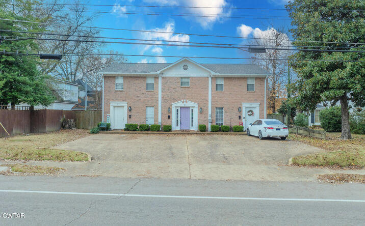 Pictures of Multifamily property located at 213 N Washington Avenue, Brownsville, TN 38012 for sales - image #1