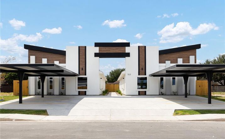 Pictures of Multifamily property located at 509 N Emerald Avenue, Edinburg, TX 78541 for sales - image #1