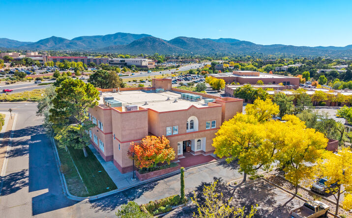 Pictures of Office property located at 2006 Botulph Road, Santa Fe, NM 87505 for sales - image #1