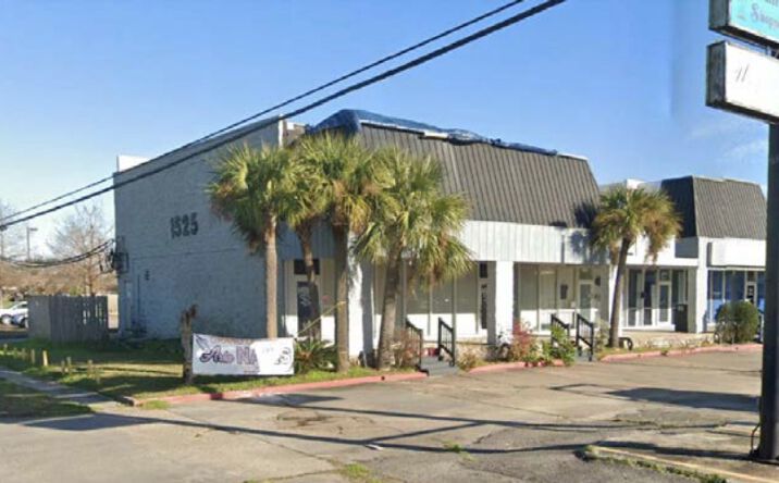 Pictures of Mixed Use, Retail, Special Purpose property located at 1525 Lapalco Boulevard, Harvey, LA 70058 for sales - image #1