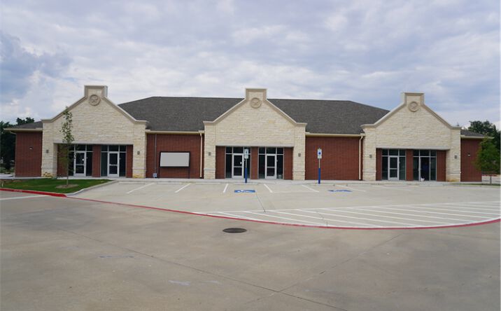 Pictures of Office, Retail property located at 1260 Flower Mound Rd, Flower Mound, TX 75028 for sales - image #1