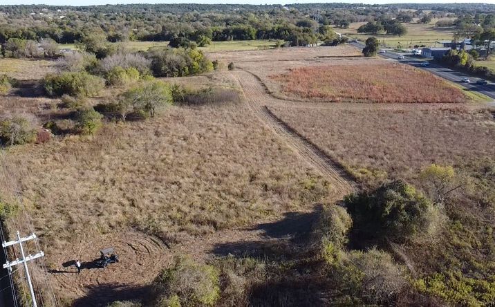 Pictures of Land property located at State Highway 95 South, Elgin, TX 78621 for sales - image #1