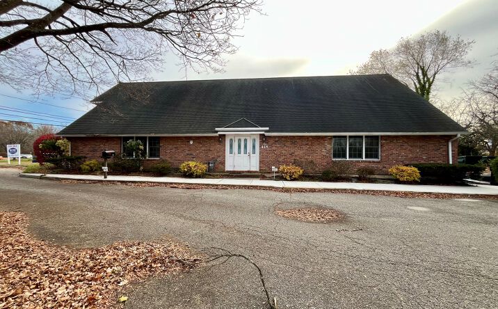 Pictures of Office property located at 416-418 Stokes Road, Medford, NJ 08055 for sales - image #1