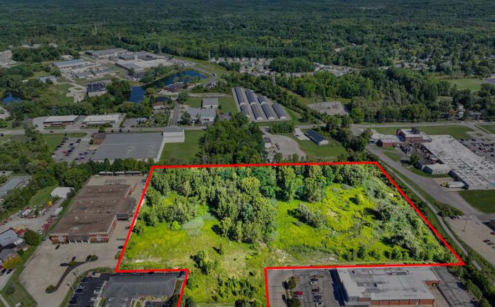 Pictures of Land property located at Center St.(Rt.44), Chardon, OH 44024 for sales - image #1
