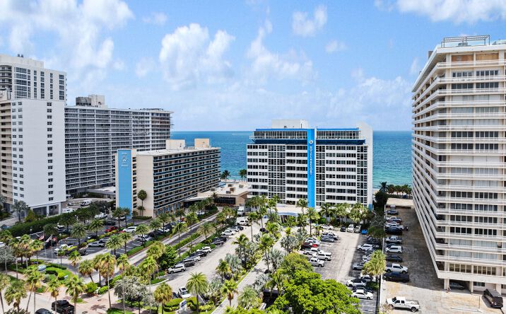 Pictures of Multifamily property located at 4040 Galt Ocean Dr, Fort Lauderdale, FL 33308 for sales - image #1