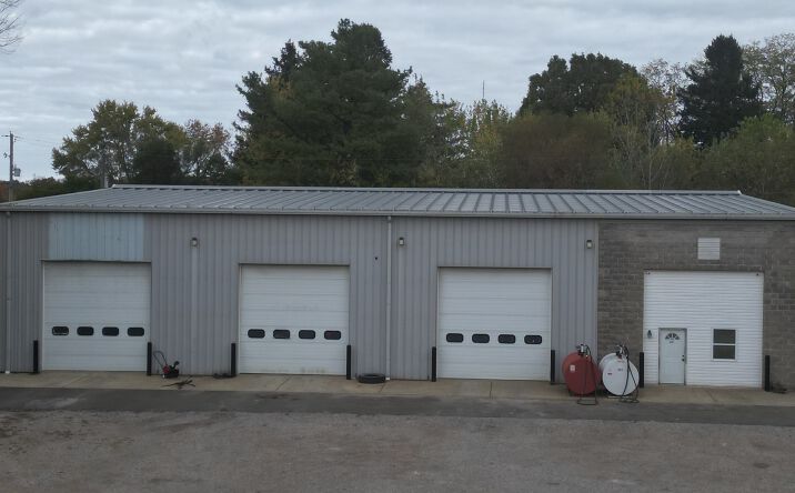 Pictures of Industrial property located at 400 Hopewell Ln, Gratiot, OH 43740 for sales - image #1