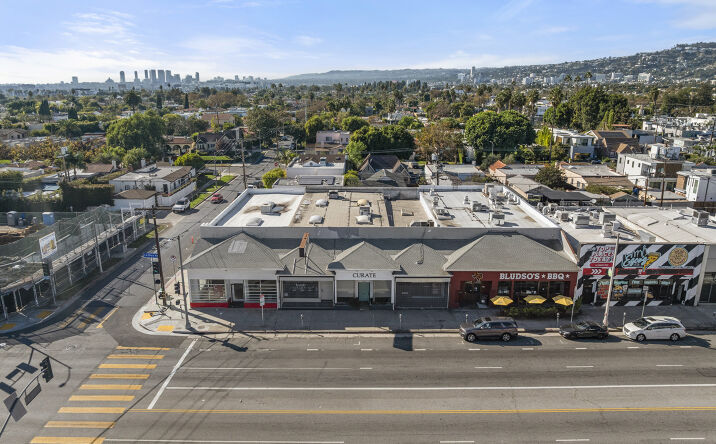 Pictures of Retail property located at 601 N La Brea Ave, Los Angeles, CA 90036 for sales - image #1