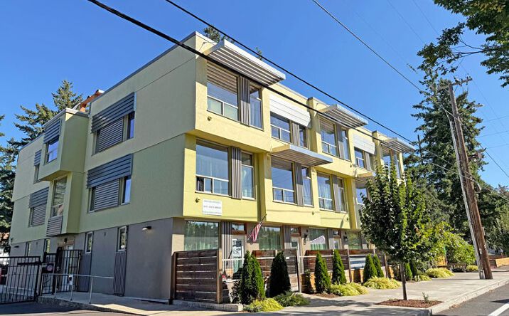Pictures of Multifamily property located at 16111 E Burnside St, Gresham, OR 97233 for sales - image #1