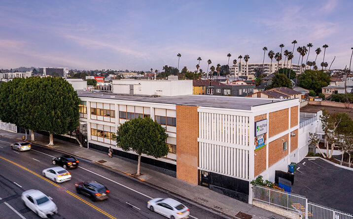 Pictures of Office property located at 130 S Alvarado St, Los Angeles, CA 90057 for sales - image #1