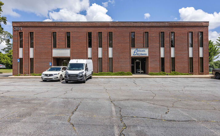 Pictures of Office property located at 361 North Marietta Pkwy NE, Marietta, GA 30060 for sales - image #1