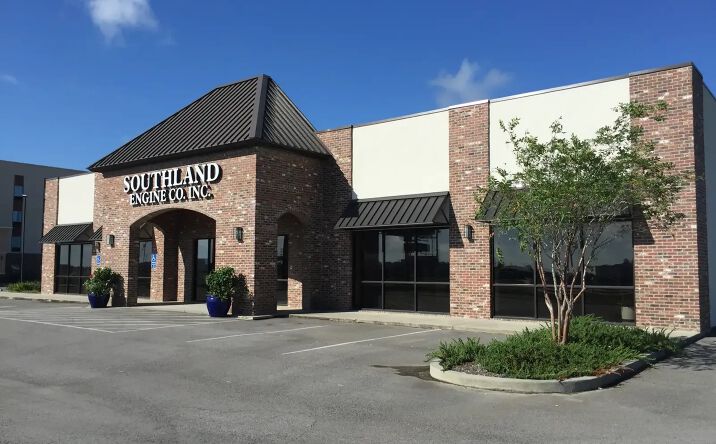 Pictures of Retail property located at 2270 E Main St, Broussard, LA 70518 for sales - image #1