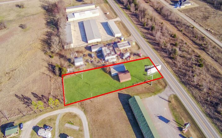 Pictures of Mixed Use, Office property located at 1888 Hwy 70, Kingston, OK 73439 for sales - image #1
