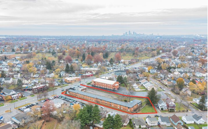 Pictures of Multifamily property located at 4755 Pearl Rd, Cleveland, OH 44109 for sales - image #1