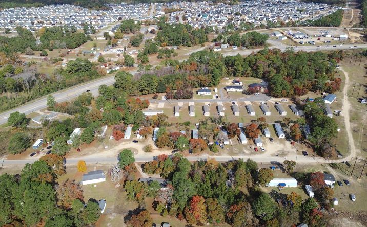 Pictures of Mobile Home Park property located at 3172 Ashboro St, Fayetteville, NC 28306 for sales - image #1