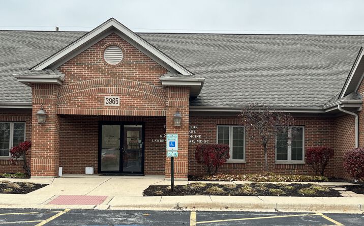 Pictures of Office property located at 3965 75th St, Aurora, IL 60504 for sales - image #1