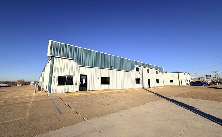 Pictures of Industrial property located at 1212 Airport Rd, Bismarck, ND 58502 for sales - image #1