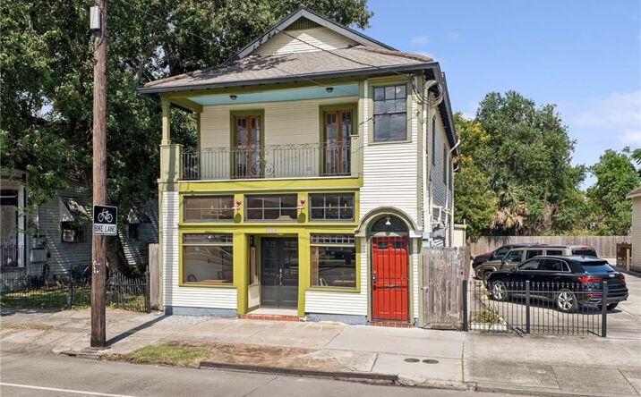 Pictures of Retail property located at 4223 St Claude Ave, New Orleans, LA 70117 for sales - image #1