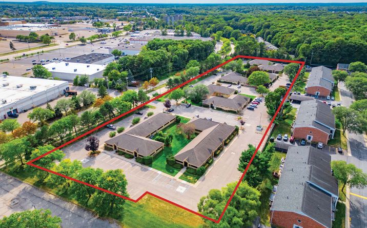 Pictures of Office property located at 35150-35360 Nankin Blvd, Westland, MI 48185 for sales - image #1