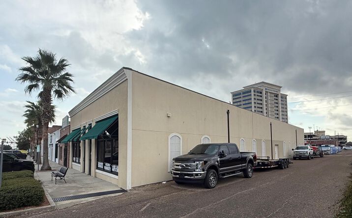 Pictures of Office, Retail, Special Purpose property located at 1513 24th Ave, Gulfport, MS 39501 for sales - image #1