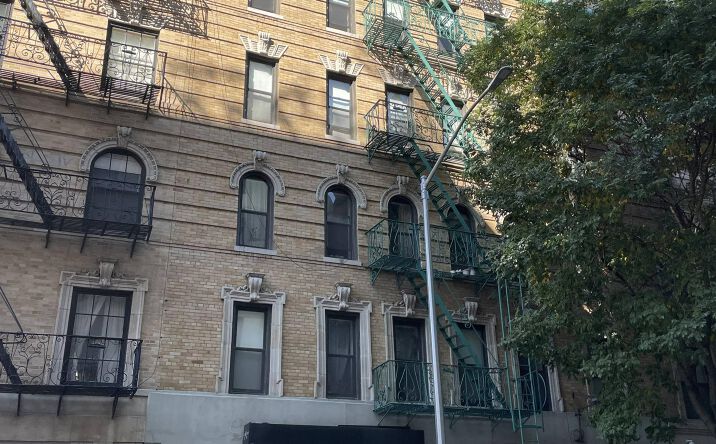 Pictures of Mixed Use, Multifamily, Retail property located at 59 Thompson St, New York, NY 10012 for sales - image #1