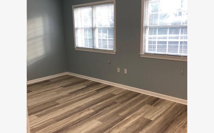 Pictures of Office property located at 722 Grant Street, Herndon, VA 20170 for sales - image #1