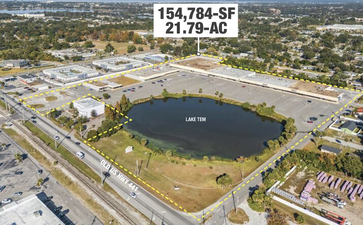 Pictures of Retail property located at 2711 W Old US Hwy 441, Mount Dora, FL 32757 for sales - image #1