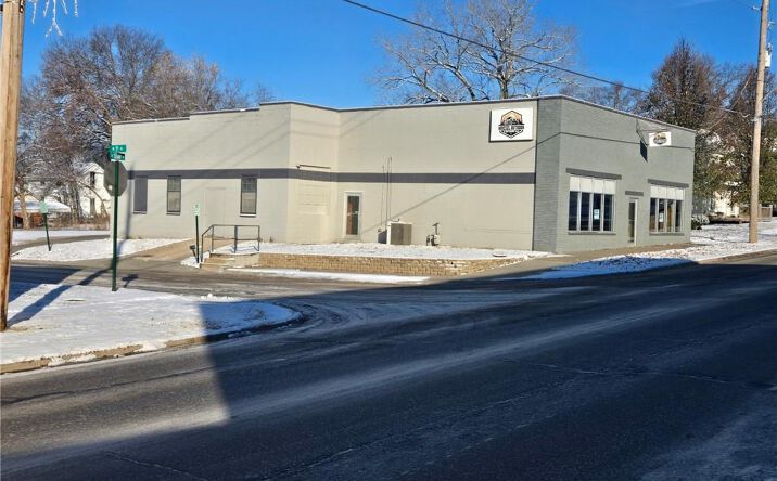 Pictures of Retail property located at 302 N Silver Street, Paola, KS 66071 for sales - image #1