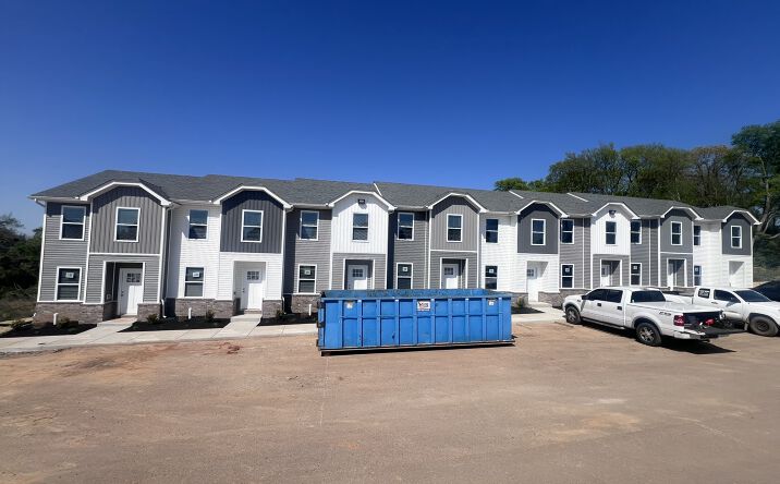 Pictures of Multifamily, Land property located at 919 Martin St Building B, Clarksville, TN 37040 for sales - image #1