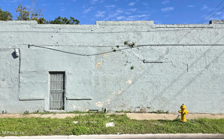 Pictures of Business for Sale property located at 3104 MYRTLE Avenue N, Jacksonville, FL 32209 for sales - image #1