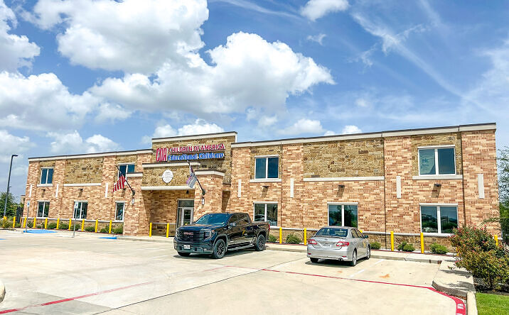 Pictures of Industrial, Mixed Use, Retail property located at 4200 I-10 E, San Antonio TX, San Antonio, TX 78219 for sales - image #1