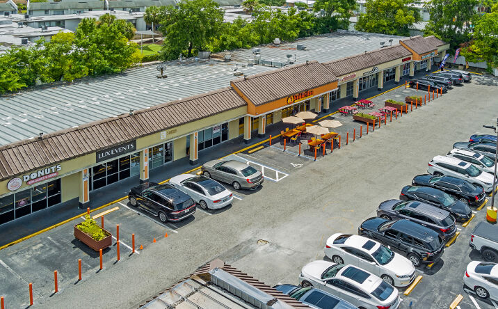 Pictures of Retail property located at 6426 Bowden Rd, Jacksonville, FL 32216 for sales - image #1