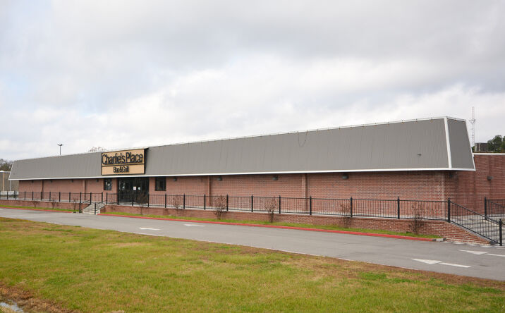 Pictures of Retail, Special Purpose property located at 8624 I-30, Little Rock, AR 72209 for sales - image #1