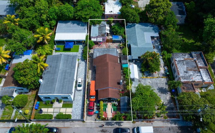 Pictures of Multifamily property located at 145 NW 31st St, Miami, FL 33127 for sales - image #1