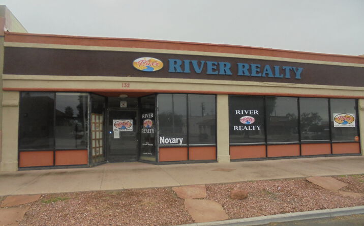 Pictures of Office, Retail property located at 132 E Hobsonway, Blythe, CA 92225 for sales - image #1