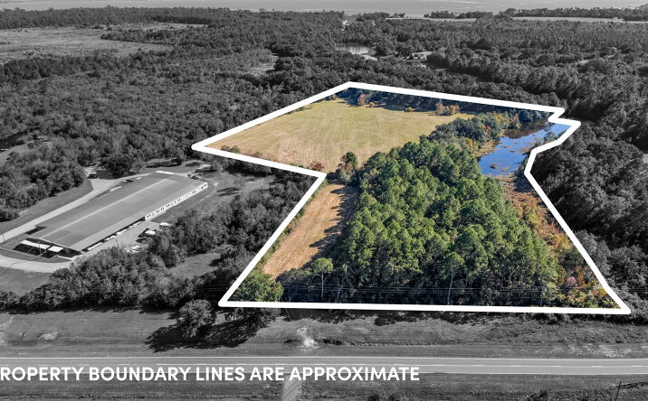 Pictures of Land property located at 3400 Blk Garcon Point Rd, Milton, FL 32583 for sales - image #1